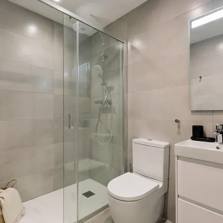 Cetara - 2 Bedrooms, Balcony And Terrace In Ciutat Vella Apartment