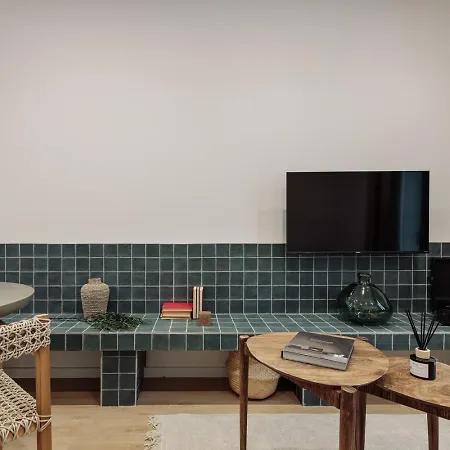 Апартаменты Cetara - 2 Bedrooms, Balcony And Terrace In Ciutat Vella